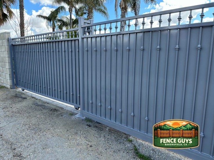 Bakersfield fence installation project photo 11